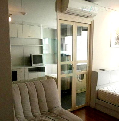 Condos for rent : 🚩 For Rent Condo LUMPINI PLACE RAMA IV - SATHORN Building A, Floor 8,Studio, Room size 30.00 sqm