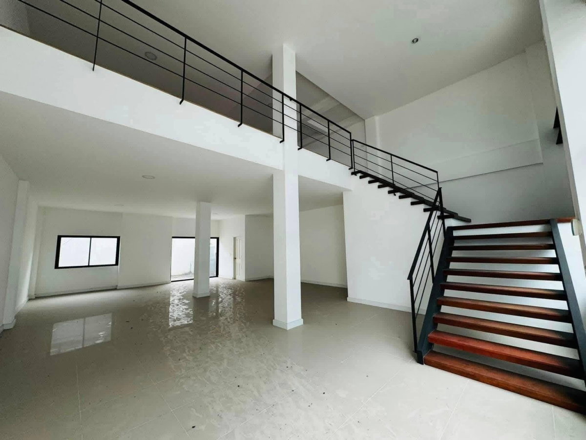 รูป HR3575ให้เช่าโฮมออฟฟิศ 5 ชั้น Nirvana @work เกษตร-นวมินทร์ พื้นที่ 480 ตร.ม. ติดถนนใหญ่ ใกล้ทางด่วน พร้อมที่จอดรถเพียบ - รูปที่ 6/7
