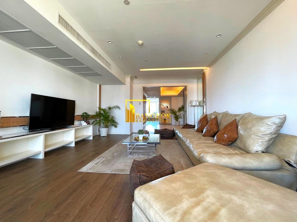 picture Wilshire | Incredible 4 Bed Penthouse Condo in Phrom Phong - BR17098CD - 3/50