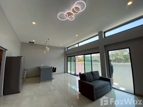 5 Bedroom Villa for sale in Ratsada, Phuket 6529828