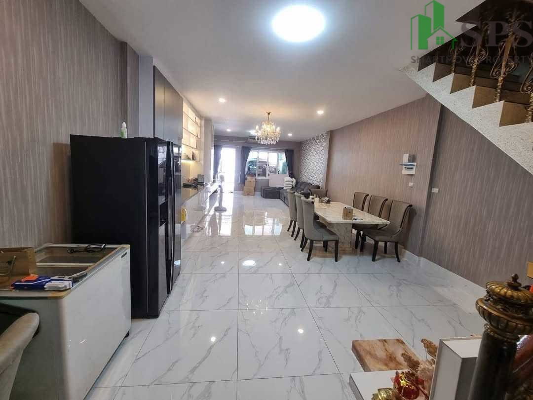 รูป ทาวน์โฮม ให้เช่า ห่างจก mrt สุทธิสาร 450 เมตร (SPSJP453) - รูปที่ 2/14