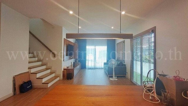 รูป บ้านแฝด อณาสิริ บางนา-บางบ่อ พร้อมเฟอร์นิเจอร์ Built-in เครื่องใช้ไฟฟ้า ราคาถูก - รูปที่ 4/20
