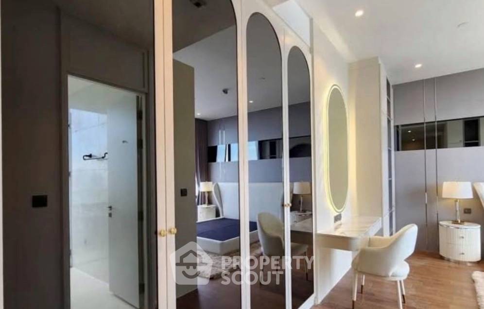 รูป คอนโด 3 ห้องนอน 256 ตร.ม. ชั้นสูง 26 ที่ Muniq Langsuan ใกล้ BTS ราชดำริ (เลี้ยงสัตว์ได้) (ID 3043549) - รูปที่ 4/6