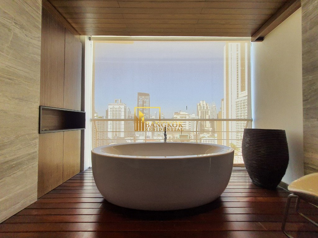 picture Master Centrium | Incredible 4 Bedroom Duplex Penthouse - BR9549CD - 19/41