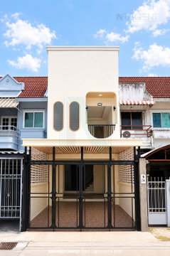 📌 ขายทาวน์เฮาส์ โครงการ ยลประภา 2 ชั้น 2 ห้องนอน 2 ห้องน้ำ