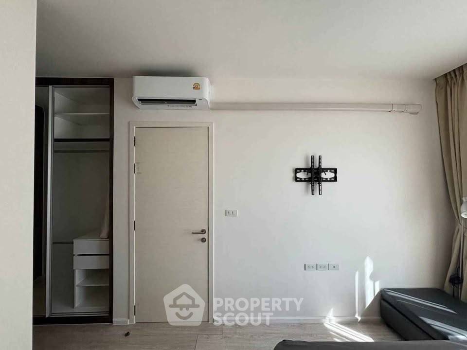 picture 1-BR 46 Sqm, 15th-Floor At Quinn Condo Ratchada 17, 400m MRT Sutthisan (ID 2857220) - 2/7