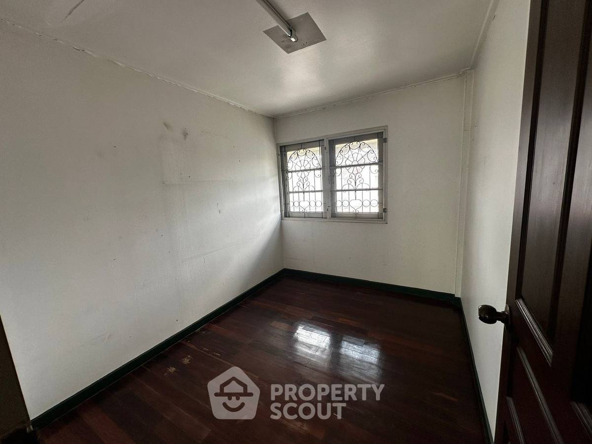 รูป บ้านเช่า 4 ห้องนอน โครงการ สัมมากร รามคำแหง ทำเล สะพานสูง (ID 3046905) - รูปที่ 7/14