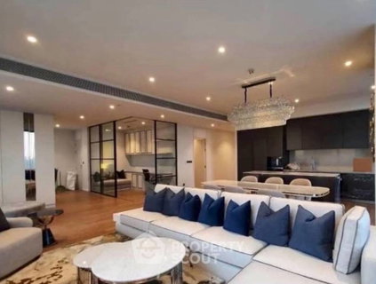 3-BR Condo at Muniq Langsuan near BTS Ratchadamri (ID 3043549)