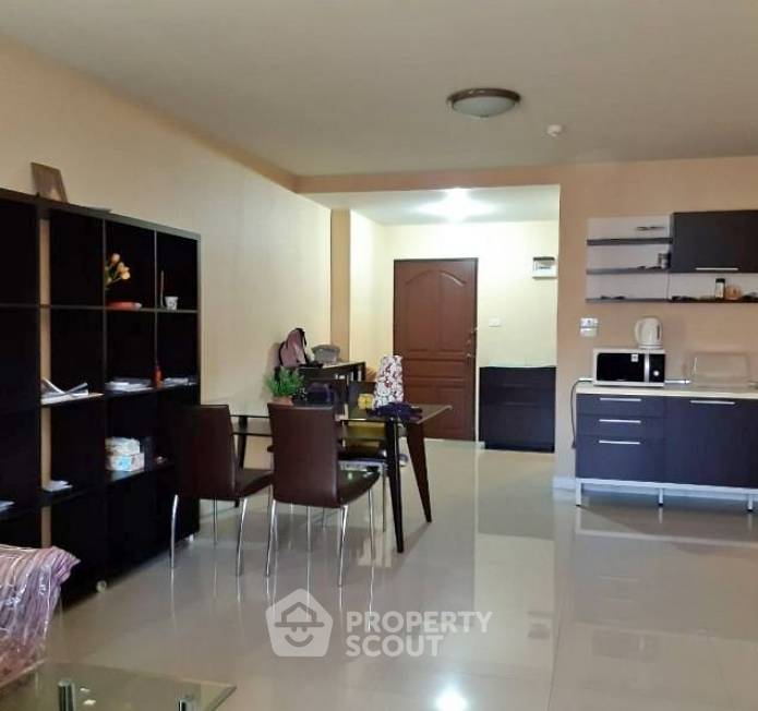 picture 2-BR Condo For Sale At The Trio, 14th-Floor, 93 Sqm (ID 3034897) - 4/4