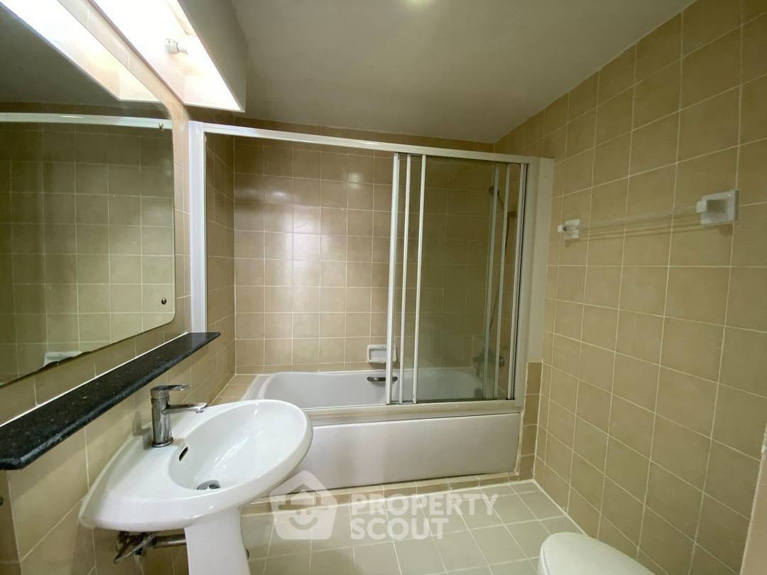 รูป คอนโด 4 ห้องนอน The Waterford Diamond Tower ชั้น 45 ใกล้ BTS พร้อมพงษ์ (ID 3044971) - รูปที่ 15/16