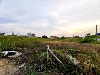 ที่ดิน นิคมบางปู(เหนือ) : ที่ดินบางพลี ที่ดินติดถนนกิ่งแก้ว ที่ดินสมุทรปราการ 2 ไร่  ห่างถนนบางนาตราดเพียง 2.2 กม. ใกล้สนามบินสุวรรณภูมิ