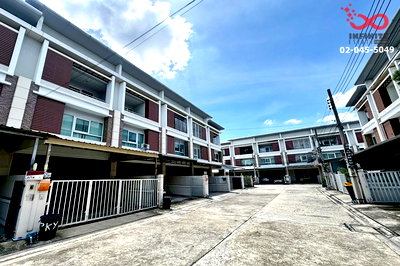 ทาวน์โฮม เขตบางกะปิ : ขายทาวน์โฮม 3 ชั้น 30 ตร.ว. ไพรเวททาวน์ โพธิ์แก้ว 3 ลาดพร้าว 101-ประดิษฐ์มนูธรรม 