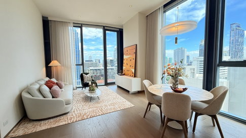 Condo for Rent Scope Langsuan Monthly 200,000 THB. near BTS Chidlom