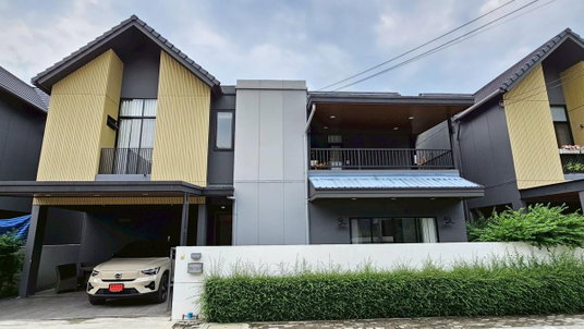 รูปภาพ 🔥เช่าด่วน🔥บ้านเดี่ยว 2 ชั้น โนเบิล เกเบิล วัชรพล เดินทางสะดวกมาก เข้า-ออกได้หลายทาง ใกล้ตลาด มีของกินตลอด 24 ชม.