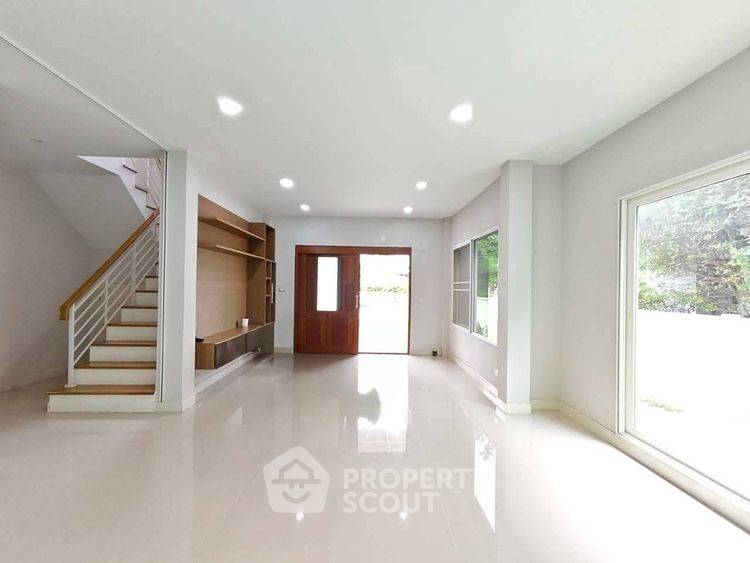 รูป บ้าน 4 ห้องนอน ขาย เฟรนด์ลี่สัตว์เลี้ยง เดอะ เซนโทร วัชรพล ใกล้สายไหม (ID 3045857) - รูปที่ 2/20