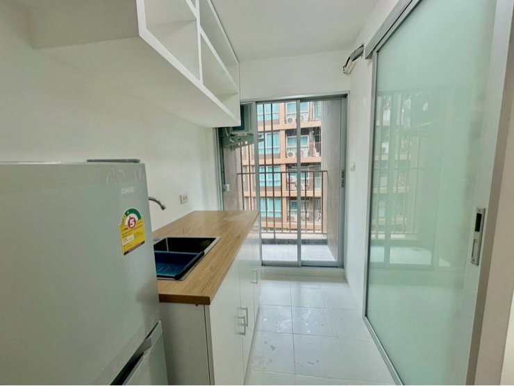 picture D Condo Creek, Kathu 📍 Building B, 5th Floor | Pool View       Size: 29.90 Sq.m. 💰 13,000 THB/month  - 8/15