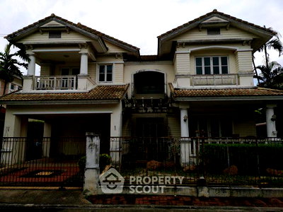 Houses for sale Bangkok : 3-BR House 320 Sqm For Sale, Nantawan Ramintra–Watcharapol, Tha Raeng (ID 2426941)
