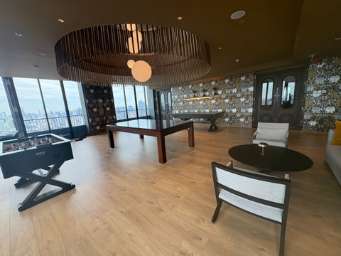 Noble Form Thonglor – Luxury High-Rise Condominium in the Heart of Thonglor
