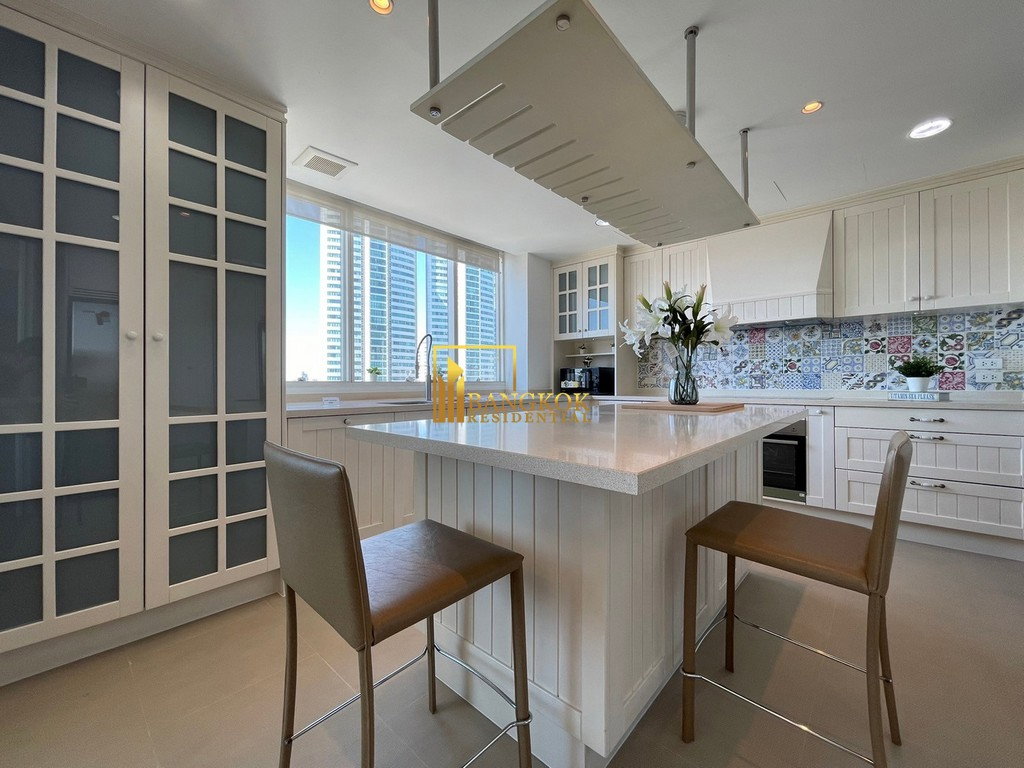 picture Wilshire | Incredible 4 Bed Penthouse Condo in Phrom Phong - BR17098CD - 15/50