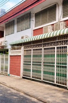 Town House For Rent Ratchadaphisek Soi 3 Bangkok