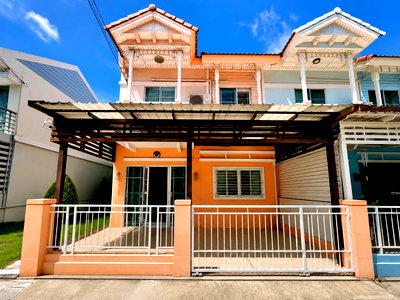 Townhouses for sale Lotus's north ratchapruek : The villa Ratanathibet for price 2.29 
