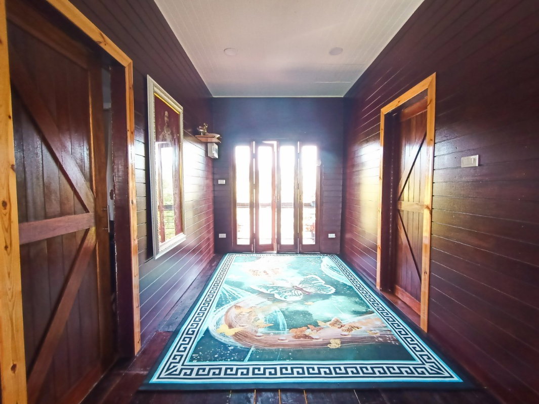 picture A house in a garden, surrounded by rice fields and mountain views, quiet and peaceful. - 50/54