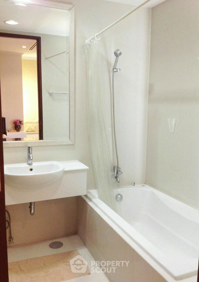 picture 2-BR Condo At The Oleander, 122 Sqm Near BTS Nana (ID 3045865) - 7/9