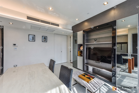 The Bangkok Sathorn near BTS Surasak Best Location Condo for City Dwellers