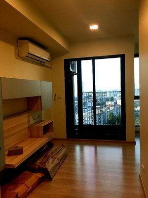 Condos for sale : A045306 Unio H Tiwanon