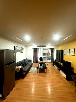 ขายคอนโด : A046189 The Trendy Condominium