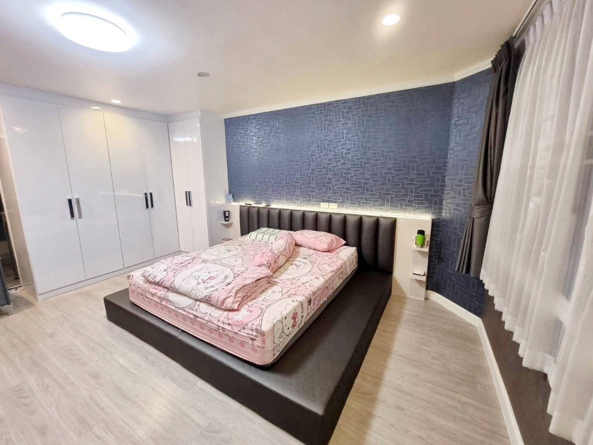 รูป HK0197 ทาวน์เฮ้าส์ Townhouse for rent 4 bedrooms ห้วยขวาง Huaikhwang 099-5919653, 065-9423251 - รูปที่ 4/6