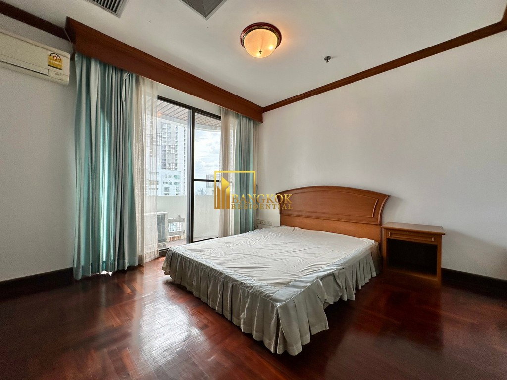 รูป Le Raffine 24 | Expansive 6 Bedroom Penthouse For Sale - BR17760CD - รูปที่ 23/56