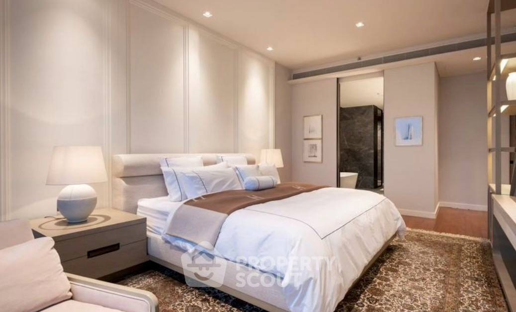 picture Pet-Friendly 2-BR Condo, Banyan Tree Residences Riverside, MRT Hua Lamphong (ID 3043623) - 5/11