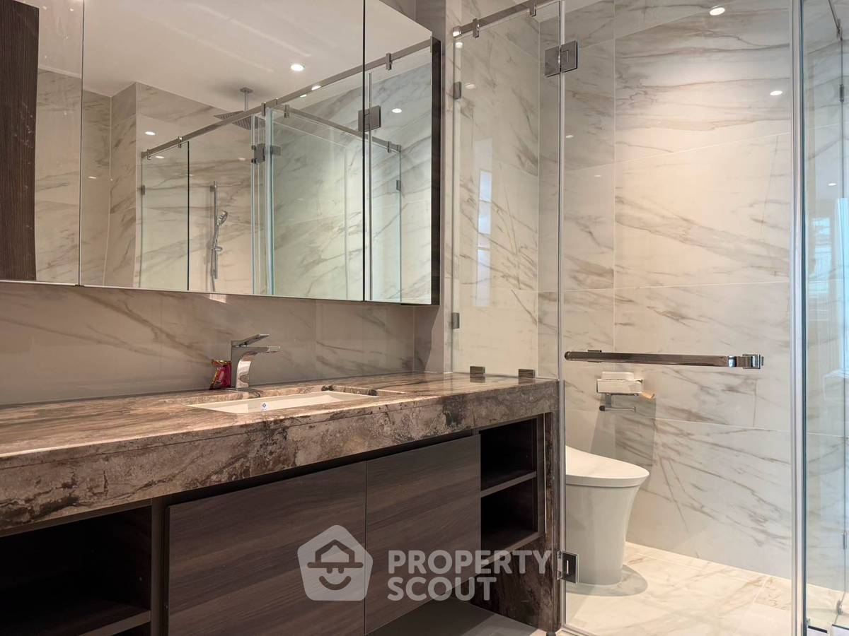 picture 3-BR 100 Sqm, 18th-Floor At Supalai Icon Sathon Near MRT Silom (ID 3045995) - 8/16