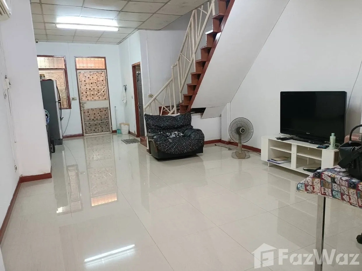 รูป ขาย ทาวน์เฮ้าส์ 4 ห้องนอน ใน ลาดพร้าว, กรุงเทพมหานคร 6532864 - รูปที่ 2/11