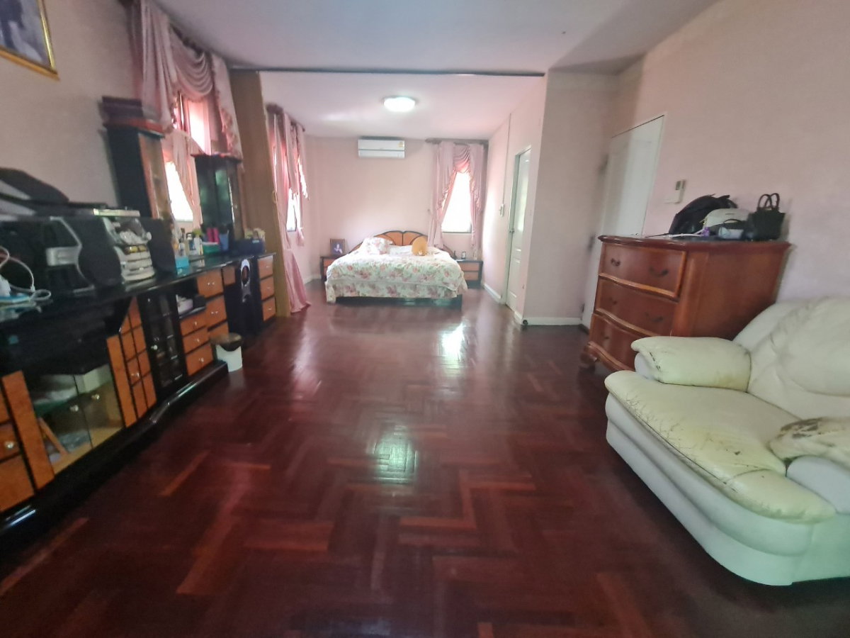 รูป 🏡 ขายบ้านเดี่ยว สวยพร้อมอยู่ ลลิล กรีนวิลล์ รามอินทรา–วัชรพล  ราคาเพียง 8,500,000 บาท - รูปที่ 8/10