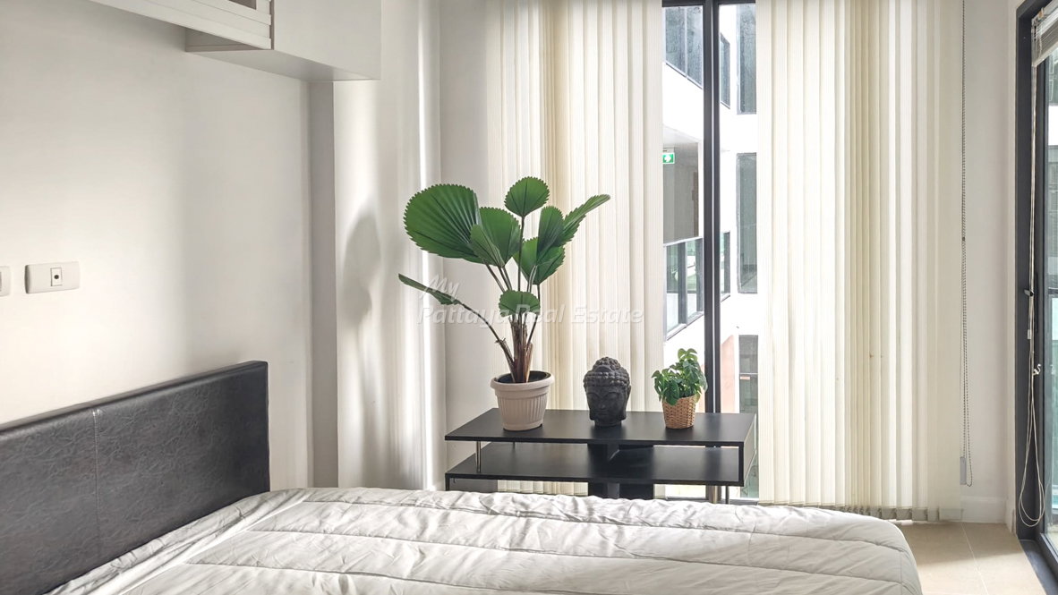 picture 🛏️ 2 Bed - 🛁 2 Bath - 🏙️ Pool View - 🌏 FOREIGN name - 🏢 Aurora Pratumnak Pattaya - Ref: AR15 - 8/10