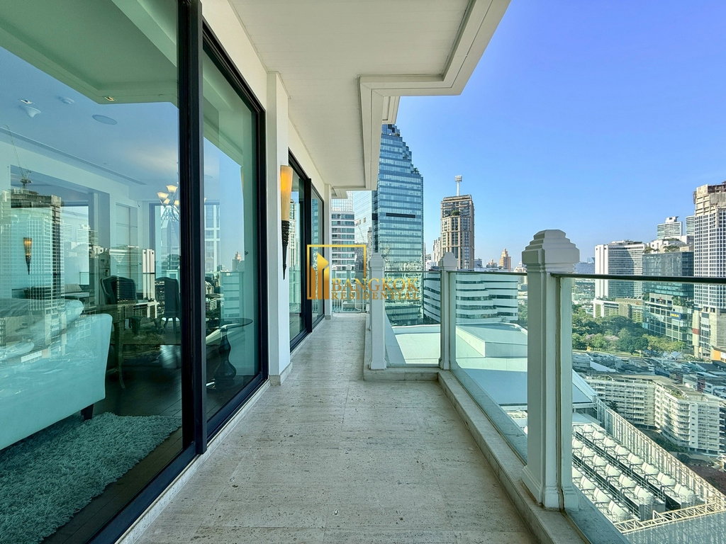 picture Le Raffine 39 | Luxurious 3 Bedroom Condo With Private Pool - BR4632CD - 8/52