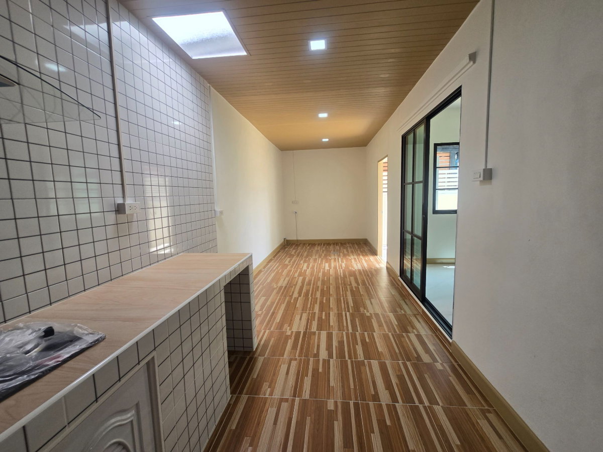 รูป บ้านเดี่ยว เนื้อที่เยอะ ทำเลดี กว้างขวาง หมู่บ้าน เคซี.การ์เด้นโฮม18 ถนนนิมิตใหม่40 คลองสามวา แต่งเฟอร์ฯพร้อมอยู่ - รูปที่ 22/35