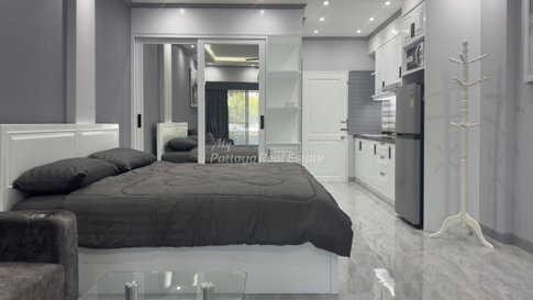 🛏️ Studio - 🛁 1 ห้องน้ำ - 🏙️ Garden View - 🌏 ชื่อชาวต่างชาติ - 🏢 Baan Suan Lalana Jomtien - รหัส: BSL19