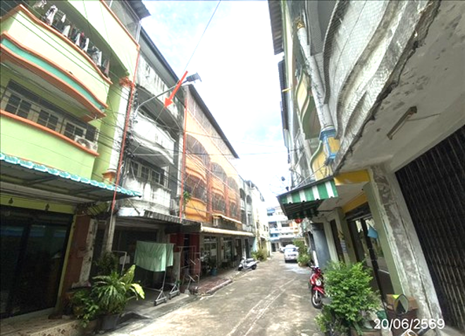 รูป อาคารพาณิชย์ 16 ตร.วา เมืองชลบุรี ชลบุรี 1.5M - รูปที่ 2/10