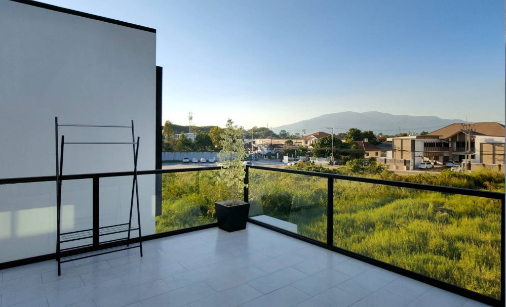 picture Pool Villa for Rent with 24-Hour Security | Mahidol Road, Chiang Mai - 10/17