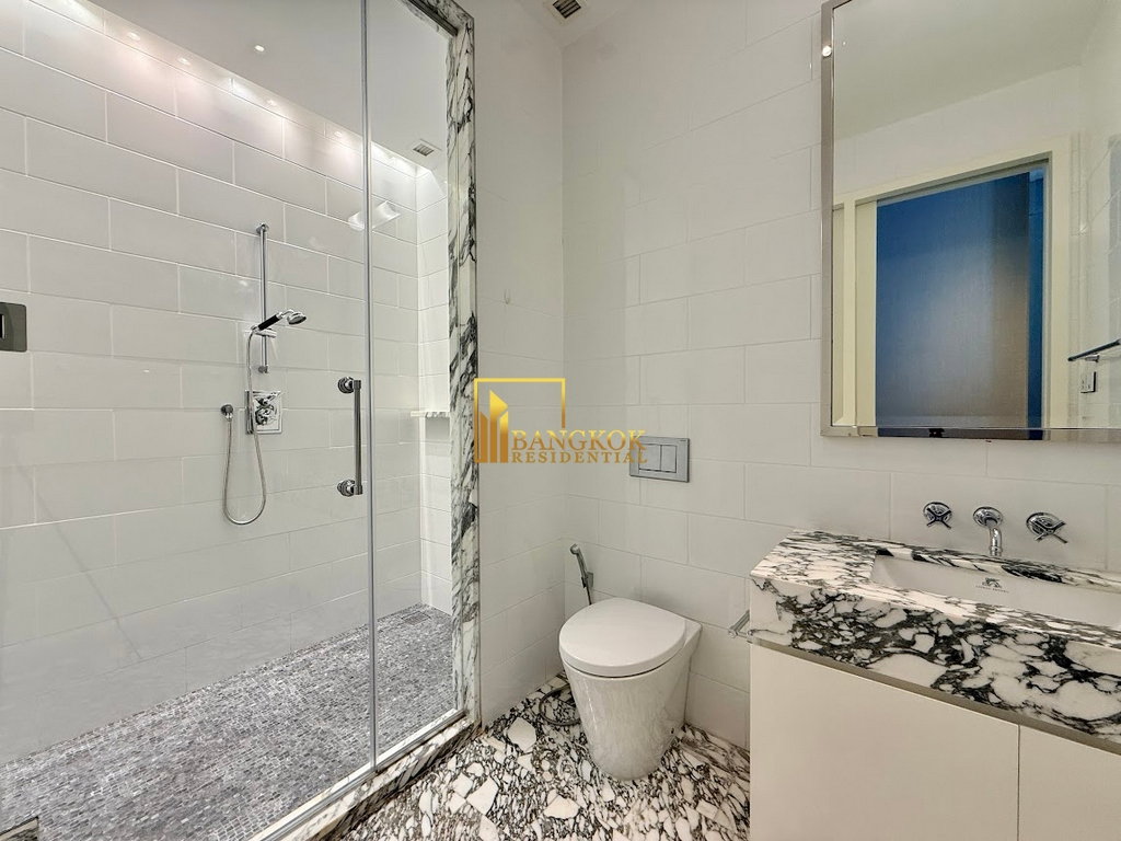 picture Ritz-Carlton Residences | Elegant 4 Bedroom Luxury Condo - BR60916CD - 29/53
