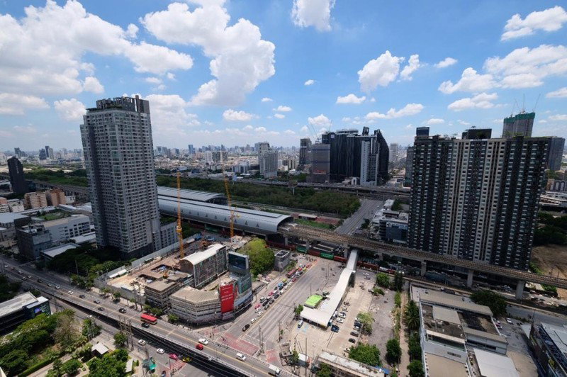 picture A045344 The Esse at Singha Complex - 7/8
