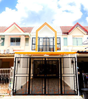 ทาวน์โฮม กรุงเทพมหานคร : CB108 ทาวน์เฮาส์ 2 ห้องนอน นวลจันทร์