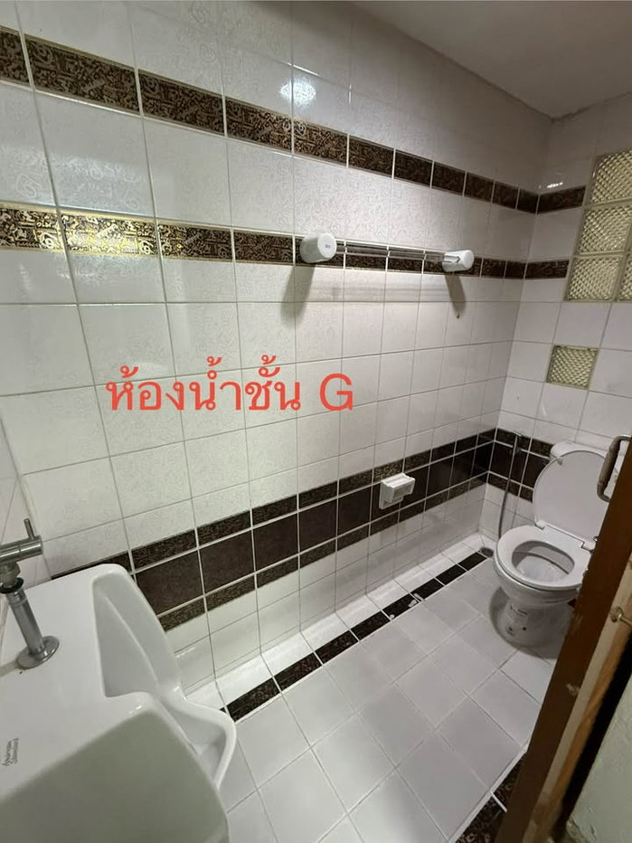 รูป HR3570ให้เช่าอาคารพาณิชย์ 3.5 ชั้น 380 ตร.ม. ติดถนนใหญ่สิรินธร ทำเลทองฝั่งธนฯ สเปก 6 นอน 4 น้ำ เหมาะทำ Home Office หรืออยู่อาศัย - รูปที่ 23/25