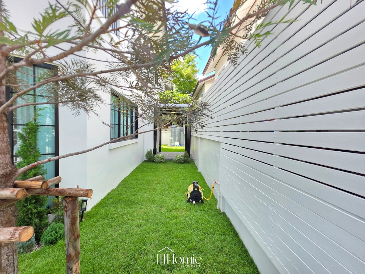 รูป บ้านแฝด สวยตกแต่งมีสไตล์ รีโนเวทใหม่ทั้งหลัง บ้านฟ้าปิยรมย์ เฟส4 ลำลูกกาคลอง6 ปทุมธานี ทำเลดี แต่งเฟอร์นิเจอร์ สวน น่าอยู่ - รูปที่ 31/35