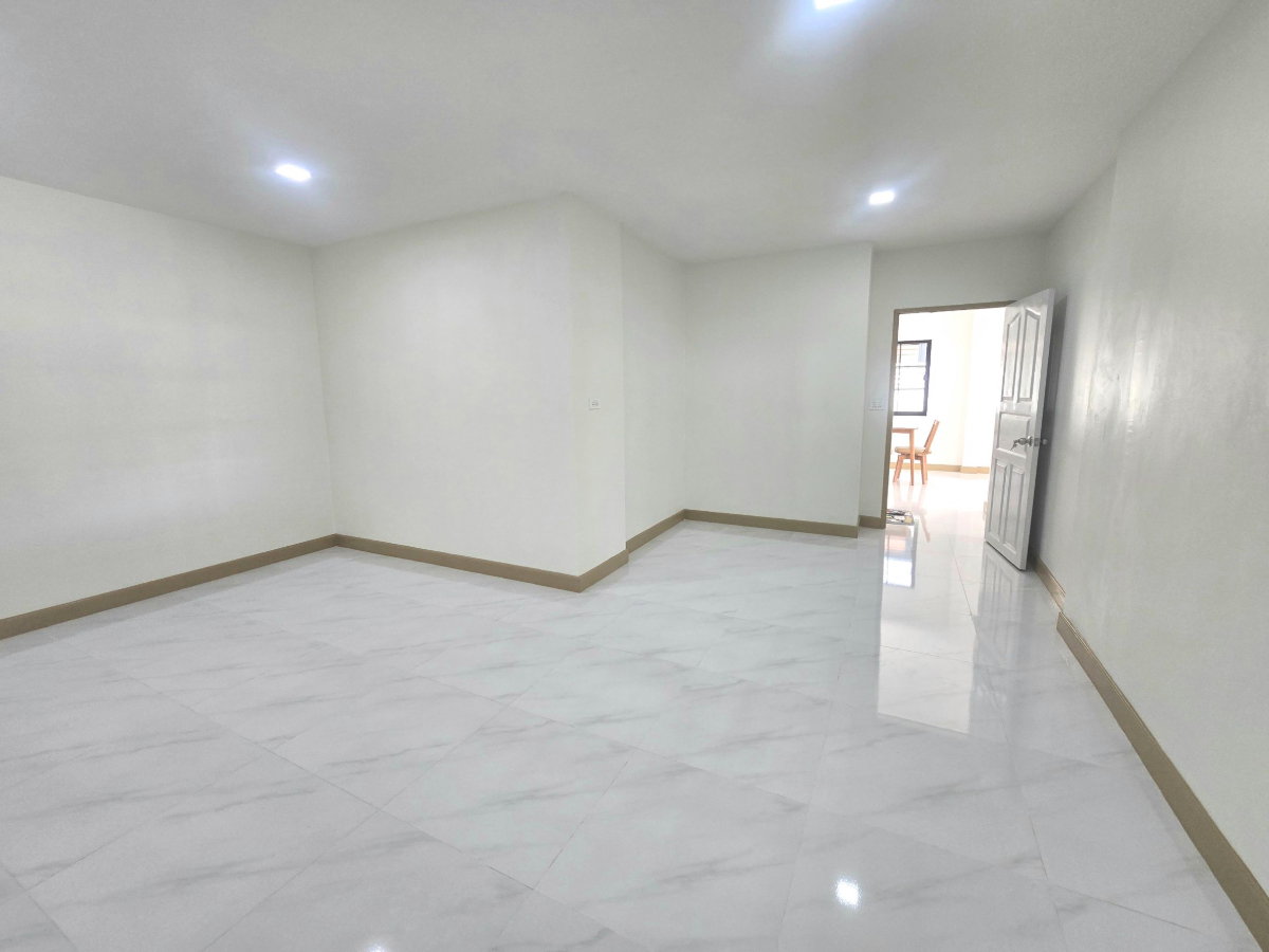 รูป บ้านเดี่ยว เนื้อที่เยอะ ทำเลดี กว้างขวาง หมู่บ้าน เคซี.การ์เด้นโฮม18 ถนนนิมิตใหม่40 คลองสามวา แต่งเฟอร์ฯพร้อมอยู่ - รูปที่ 19/35