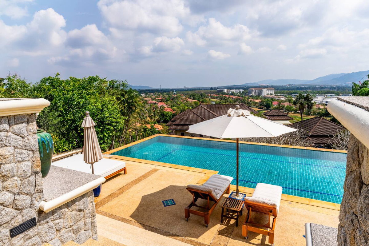 รูป ขายวิลล่า 6 ห้องนอน Lakewood Hills ที่ดินใหญ่ ใกล้บางเทา - U6171085 - รูปที่ 13/24