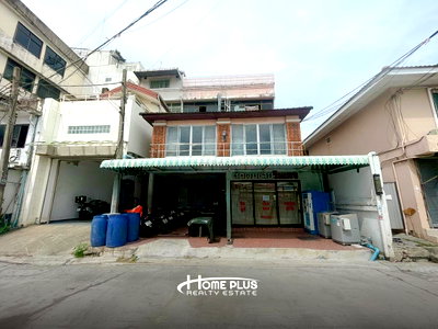 Apartment building for sale Lat Phrao Road : 42 apartments for sale in Lat Phrao 132 near The Mall Bangkapi, potential location, suitable for further investment.